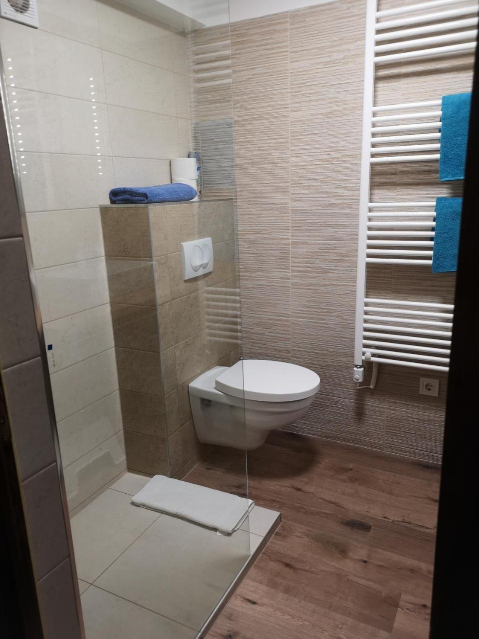 Tapolca Apartman Apartment Luaran gambar