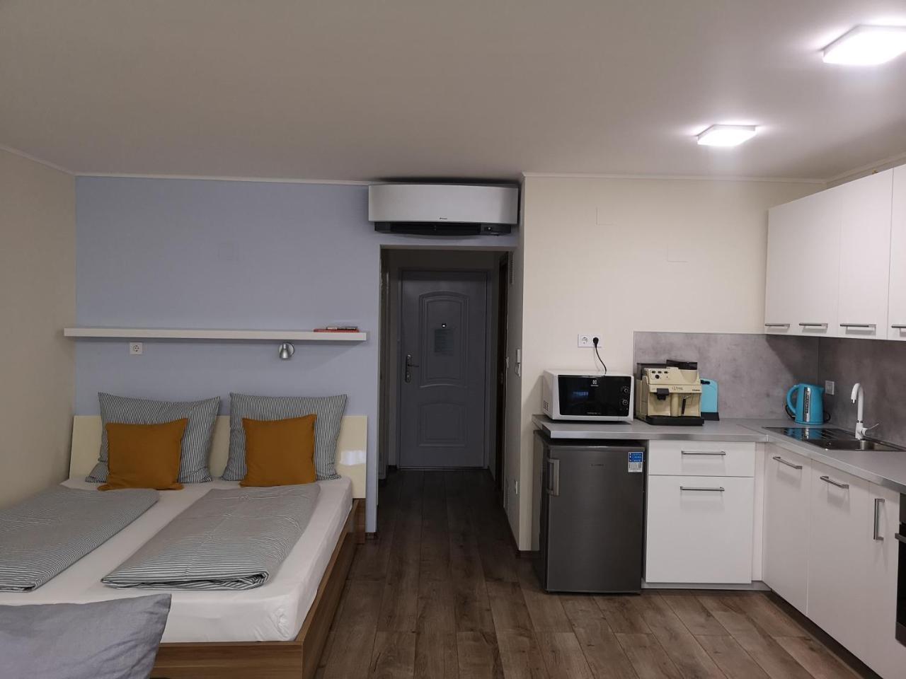 Tapolca Apartman Apartment Luaran gambar